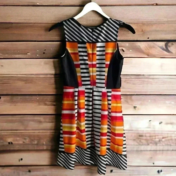NY Collection Size Medium Orange/Black Patterned Flared Summer Sleeveles Dress - Picture 1 of 4